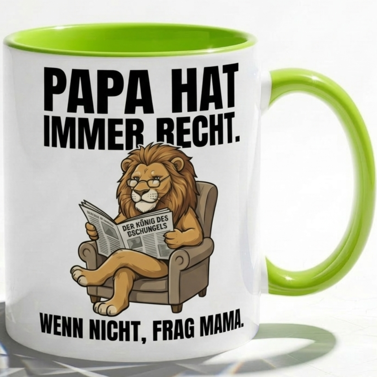 Lustige Papa Tasse Spruch Papa hat immer recht Wenn nicht frag Mama – Witziges Geschenk für Vater zum Vatertag Geburtstag Weihnachten – Löwe König – Keramik Becher 330ml