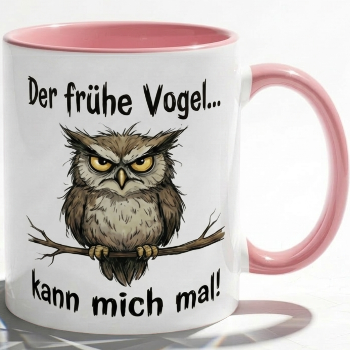 Eule Tasse Spruch Der frühe Vogel kann mich mal – Witzige Kaffeetasse Büro Arbeit Job Morgenmuffel Humor – Geschenk Kollegen Chef – Keramik Becher 330ml
