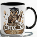 Abitur Tasse Spruch Abitur Bestanden Jetzt habe ich die Lizenz zum Klugscheissen – Lustiges Geschenk Abi Prüfung Schulabschluss 2027 Eule – Kaffeetasse – Keramik Becher Weiß Rot Dunkelrot 330m