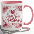 Ärztin Tasse Spruch Ärztin mit Herz – Geschenk für Medizinerin Doktorin Medizinstudium Promotion Abschied – Kaffeetasse Blumen – Keramik Becher Weiß Rosa 330ml