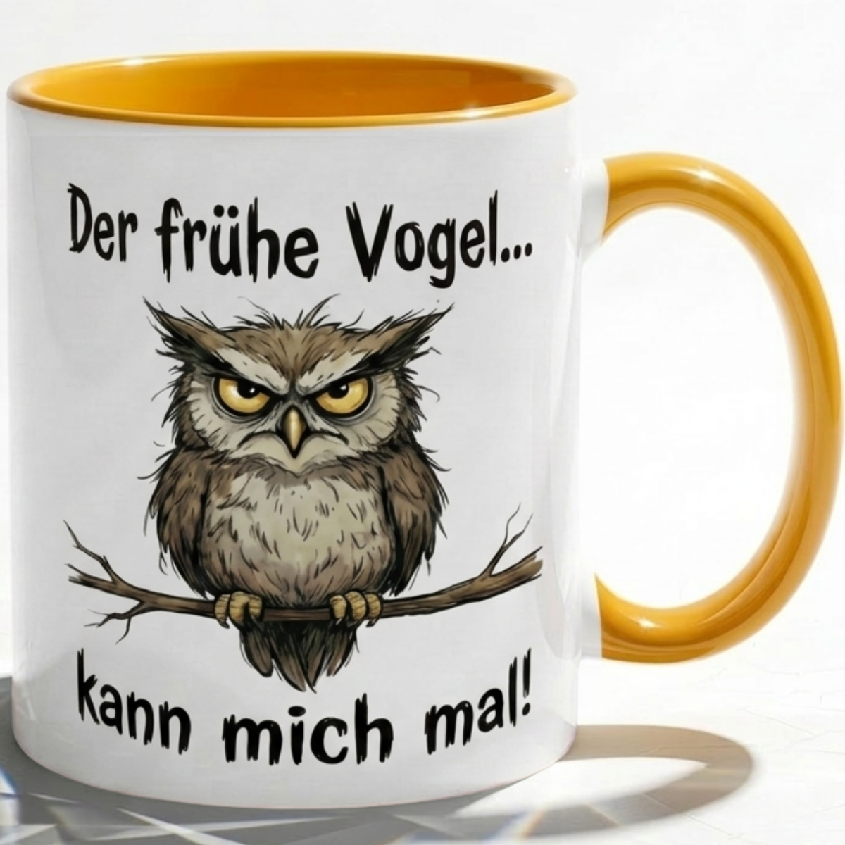 Eule Tasse Spruch Der frühe Vogel kann mich mal – Witzige Kaffeetasse Büro Arbeit Job Morgenmuffel Humor – Geschenk Kollegen Chef – Keramik Becher 330ml