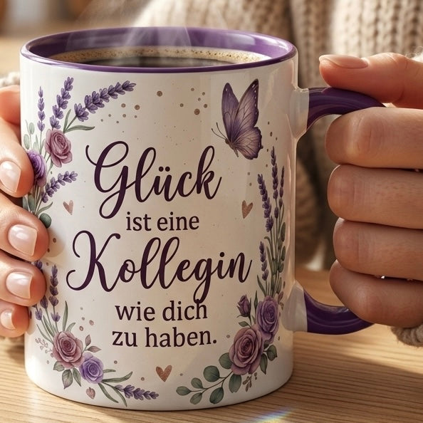 Kollegin Tasse Spruch Glück ist eine Kollegin wie dich zu haben – Geschenk Büro Arbeit Geburtstag Danke Abschied Jobwechsel – Kaffeetasse Lavendel – Keramik Becher Weiß Lila 330ml