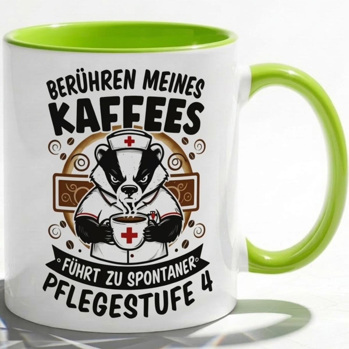 Dachs Krankenschwester Büro Kaffeetasse Pflegestufe 4 als Geschenk Kollegen mit Humor