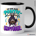 Fledermaus Spruchtasse Ich sehe alles positiv nur eben kopfüber – Schwarz